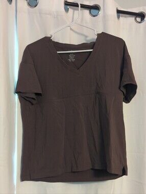 V-Neck Short Sleeve Nursing Top with Zipper Top in Dark Gray